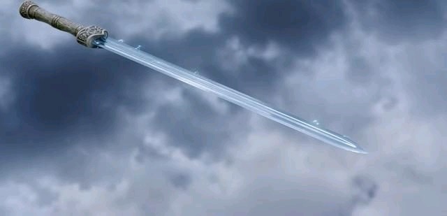 谈对象之前的吴素剑意磅礴,实力非同一般,若是再给她十年打磨剑意的