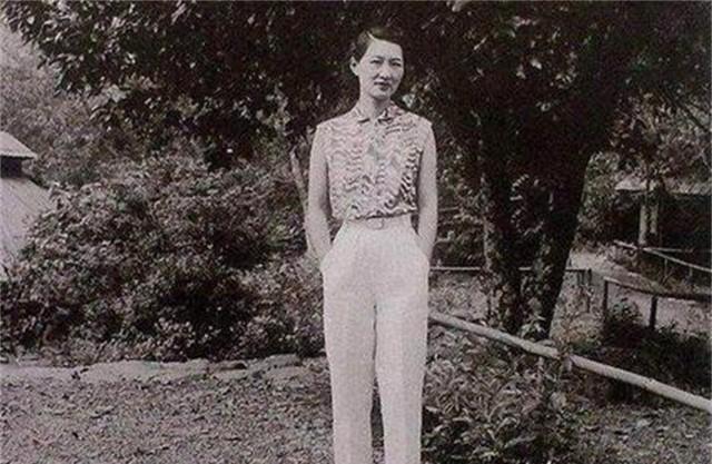 蒋士云张学良被释放后立即奔赴纽约去见她被称为可爱的女友