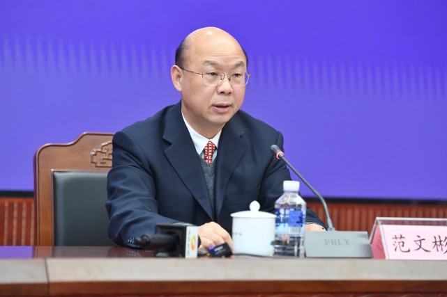 范文彬介绍,本届以来,省人大常委会连续四年围绕大气,水,土壤,固废