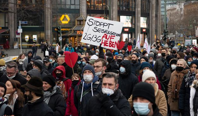 德国部长警告新冠疫情将进入艰难的几周