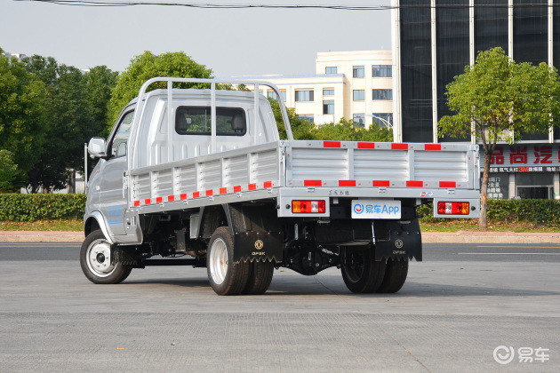 车主说车东风小康d51麻雀虽小五脏俱全轻型卡车中的三好学生