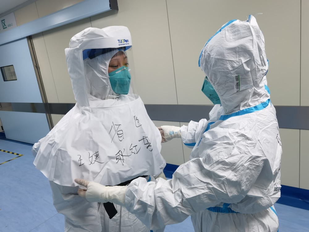 高龄,新冠肺炎,血小板减少,妊娠期糖尿病;疫情,防控,医护人员……一