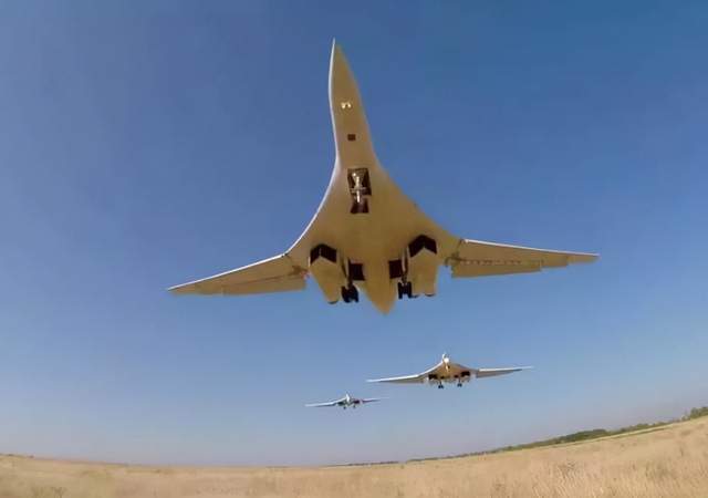 图160m2首飞俄重拾轰炸机生产线战略远程航空兵将如虎添翼