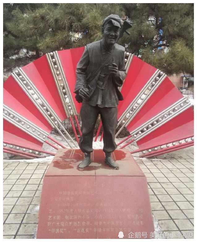 赵忠祥雕像将举行揭幕仪式网友何德何能立像