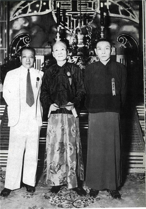 他曾绑架黄金荣逼杜月笙下跪为何无人敢动你看背后靠山是谁