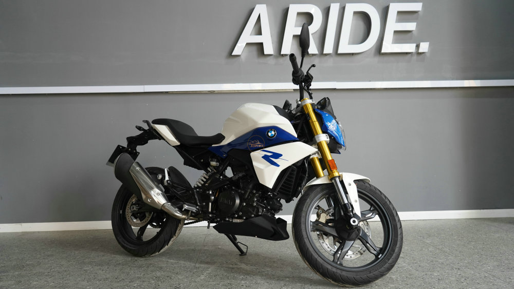年轻人的第一台bmw机车宝马g310r新款到店实拍