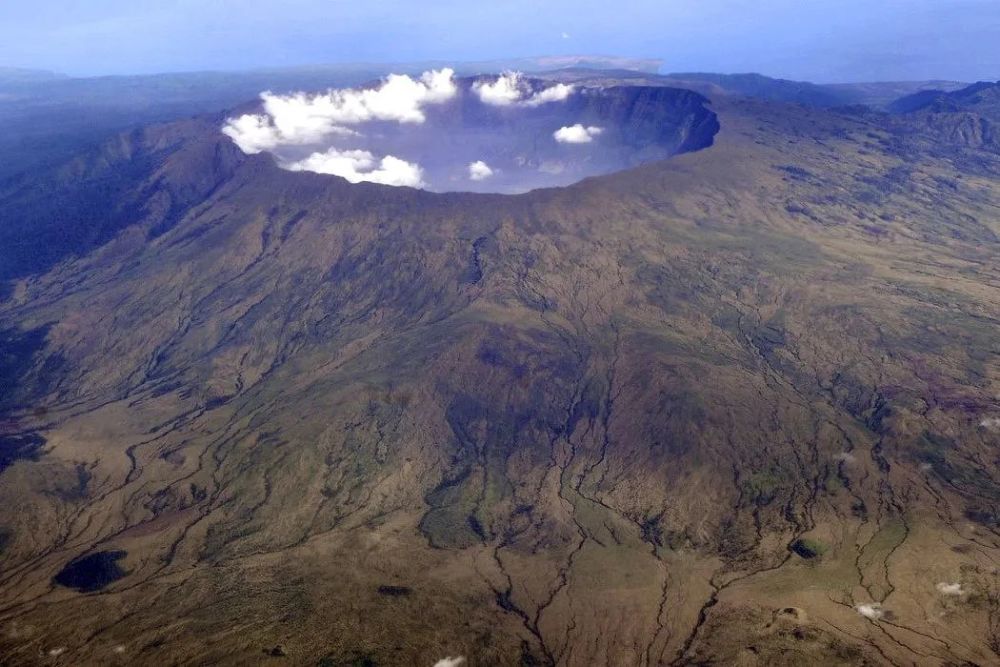 汤加火山已苏醒导致2022年可能没夏天全球气温也随之下降