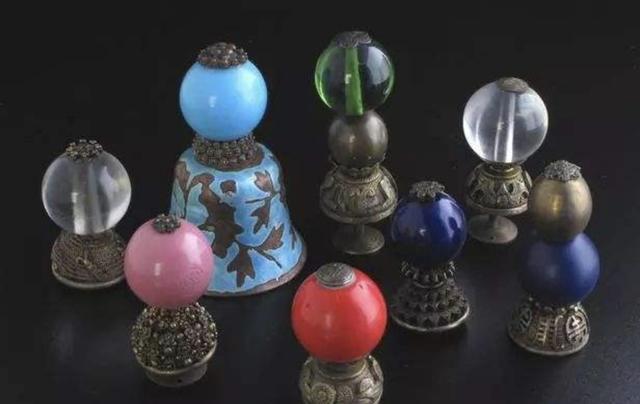 清朝三眼花翎到底是什么连权臣和珅都没有