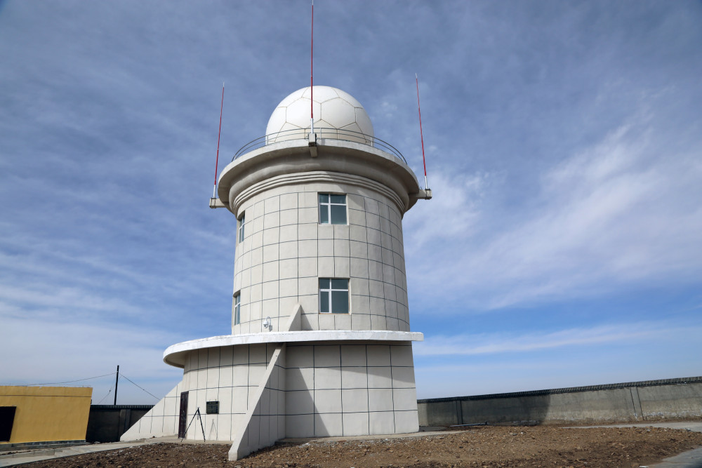 青海新一代多普勒天气雷达在玉树和黄南上岗