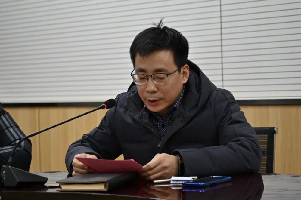 高三年级主任张建忠述职初中部1月15日述职现场副校长兼初中部主任