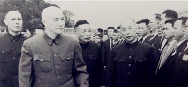 军统特务沈之岳 潜回大陆拍了张照片 蒋介石看后大为赞赏 天天看点