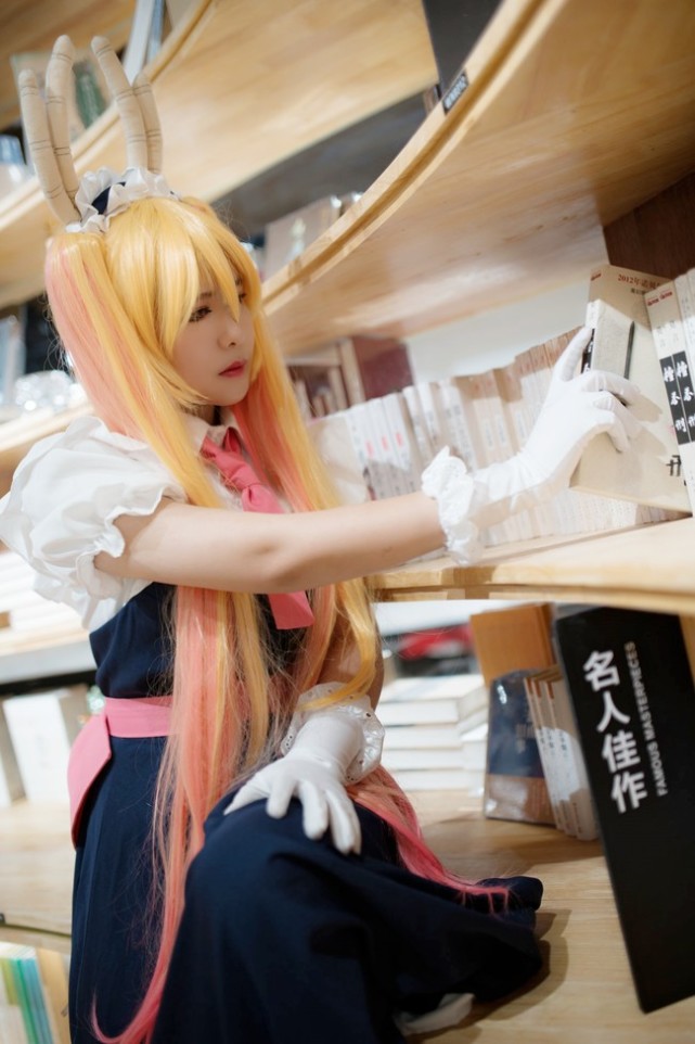 cos赏析龙女仆托尔