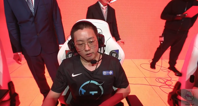 tt成为lpl最惨战队