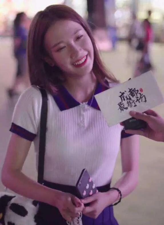 很多男生都想找个成都小甜甜然而出了社会的很多不再小甜甜了