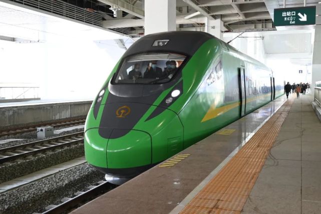 春运启幕西昌西站迎来首个春运大考