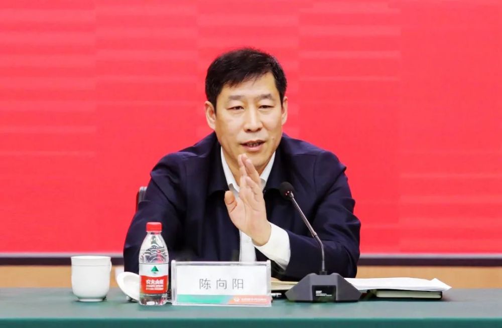 任晓峰当选省联社副理事长,同时聘任为省联社主任_腾讯新闻