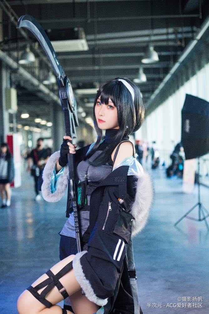 明日方舟 cos正片 羽毛笔_腾讯新闻