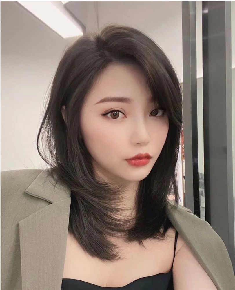 3种换发型的方法掌握好了就像换脸一定别错过