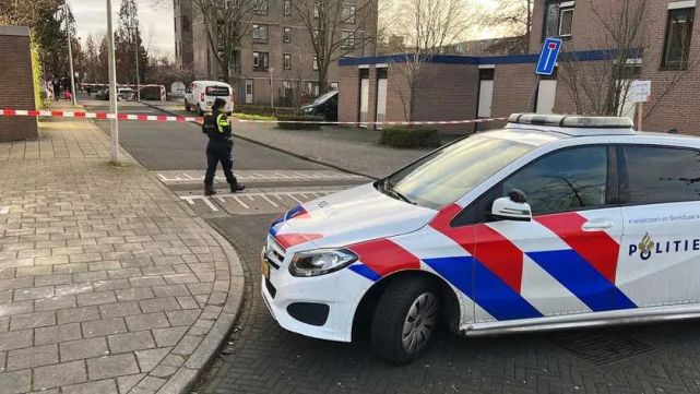 荷兰首都不足二十四小时两宗凶案