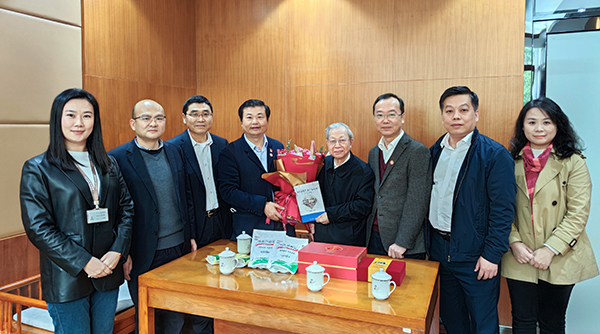 赞丽生活被立案调查;有品有鱼宣布于3月终止运营