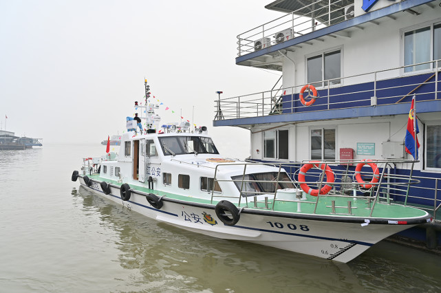 新战友请入列长江巡警1008列装长江航运公安局安庆分局