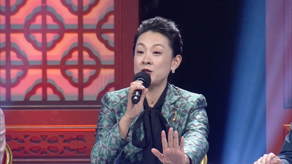 节目还邀请了天津京剧院国家一级演员刘嘉欣;天津京剧院国家一级演员