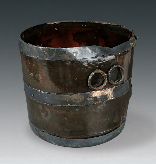 标本m1:139-2-,夹纻胎,外髹黑漆,内髹红漆.