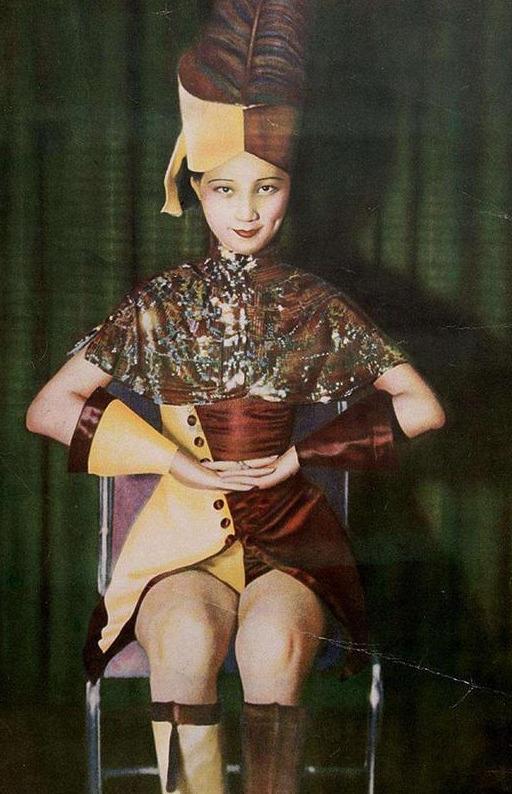 民国奇女子上海当影星南京窃情报屡立战功1973年逝于北京