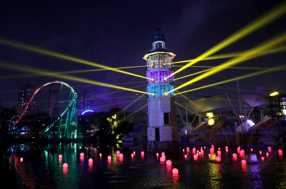 留深过大年,2022深圳欢乐谷新春滑稽节暖心陪伴_腾讯新闻