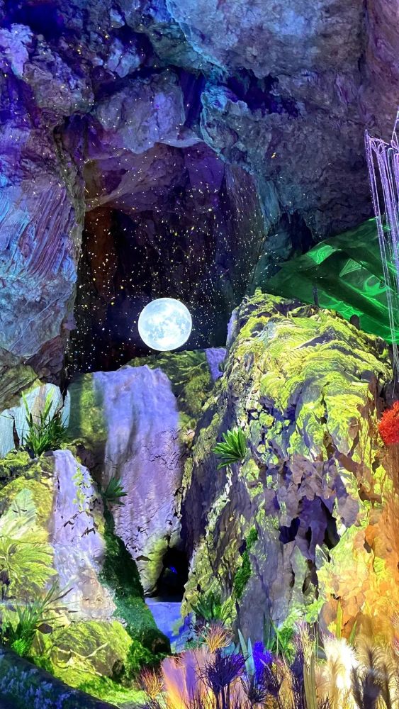 走进金梭岛龙宫景区你会惊叹于大自然的鬼斧神工地壳一会儿抬抬腿