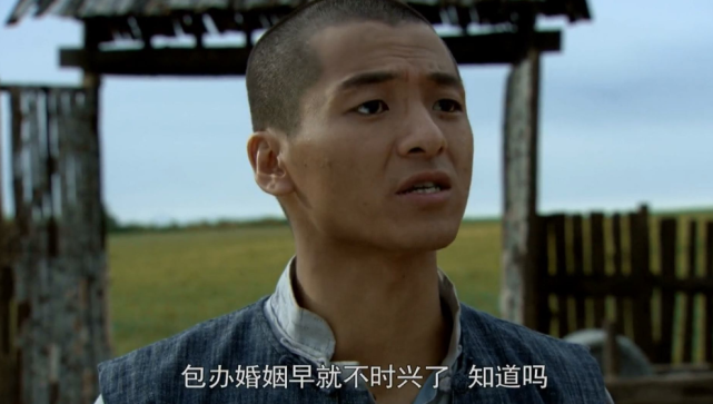 知名演员国丽娜:嫁初恋老公齐奎,恩爱二十多年生两子,幸福美满