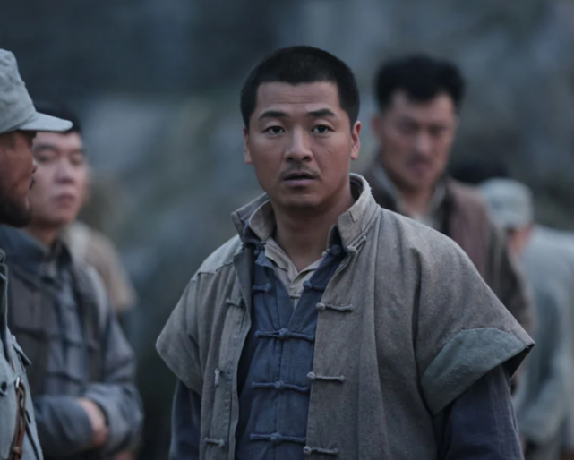 知名演员国丽娜:嫁初恋老公齐奎,恩爱二十多年生两子,幸福美满