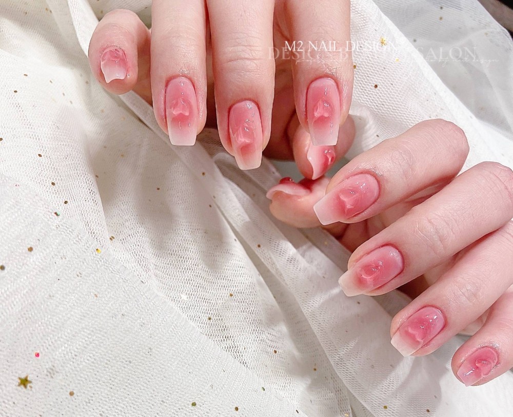 新年美甲不止红色系分享10款干净气质超好看的美甲款式