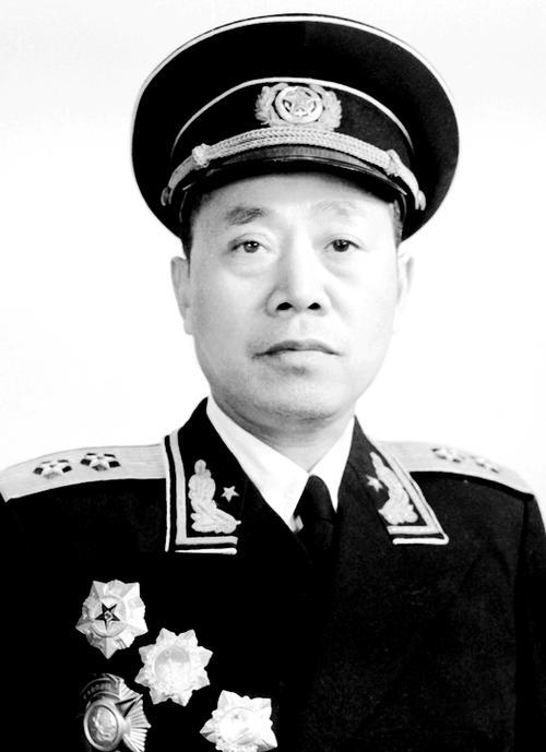 1985年组建的24个集团军首任军长都由哪位虎将担任