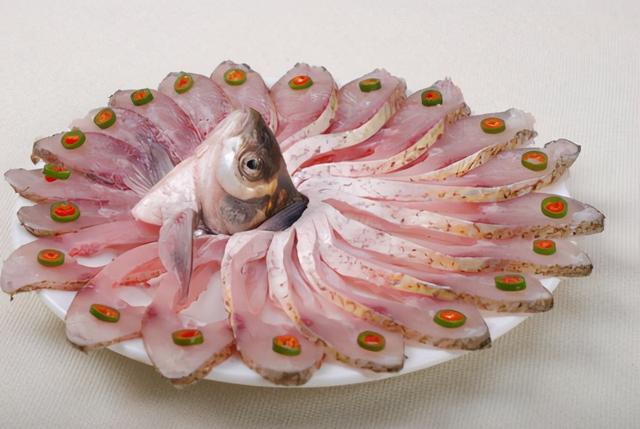 年夜饭上做这4道菜最吉利造型美观又好吃新年图个好彩头