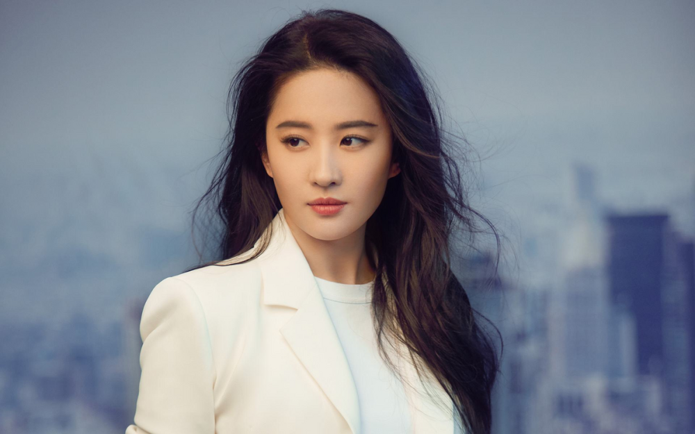 法国国宝级电影女演员是她,不老妖姬也是她,阿佳妮到底有多美?插图7