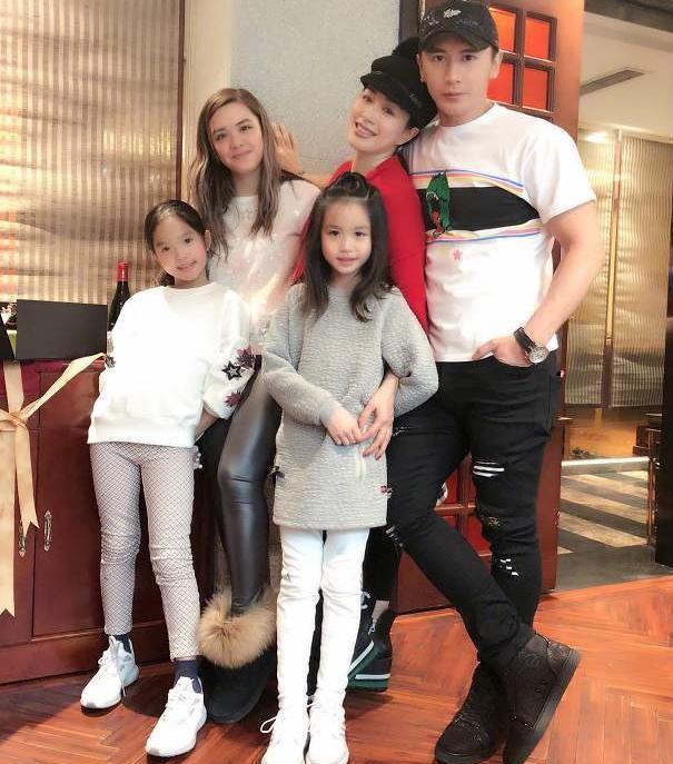 有种"无奈"叫姜文姜武,总被说成双胞胎,但他俩其实不是一个爸