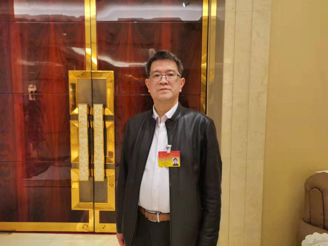 地方两会｜浙江省人大代表吴伟进：建议制定《浙江省共同富裕促进条例》_腾讯新闻