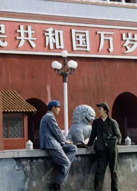 1973年中国老照片原来70年代中国是这样子的图6让人怀念