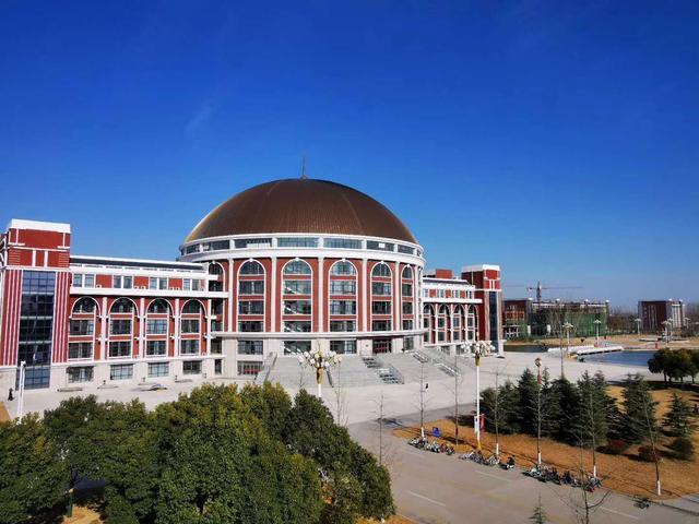 商丘学院应用科技学院青年学子用青春点燃梦想