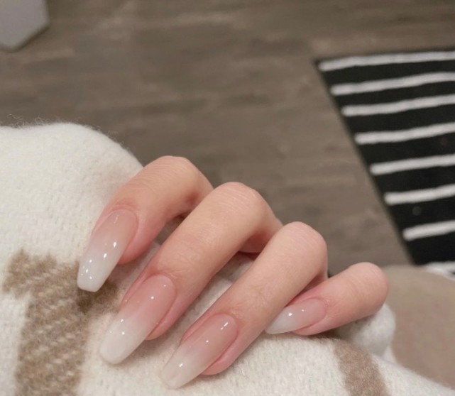 法式美甲yyds温柔到爆棚的法式美甲谁做谁好看