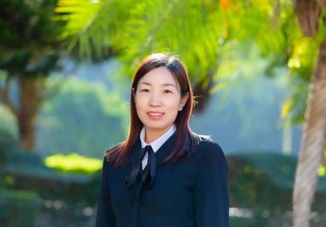 陈颖老师成为博文学校全体教师学习的楷模!