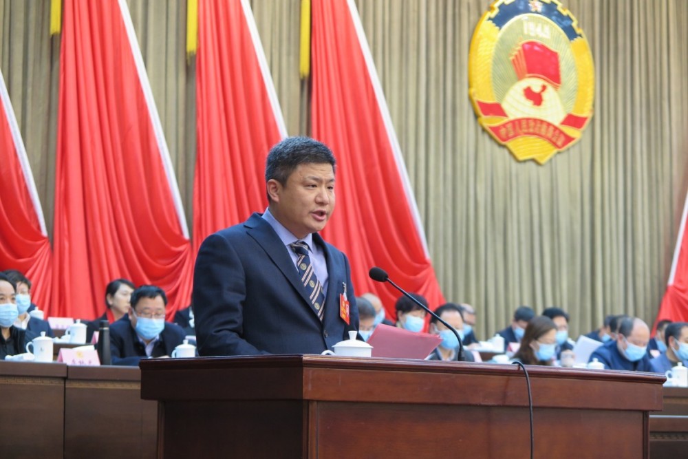 江西省政协委员杨剑突破数字经济发展困局与打造产业江西高地