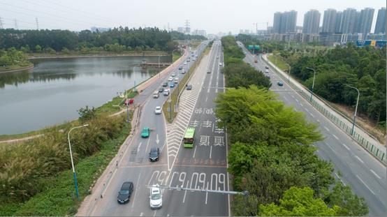 16公里主线沥青路面维修完成新光快速路焕然一新迎春运