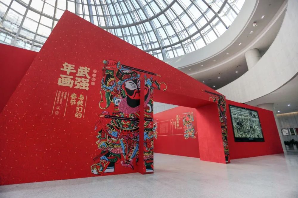 展期:2021年12月30日—2022年3月27日地點:中國港口博物館陽光大廳03