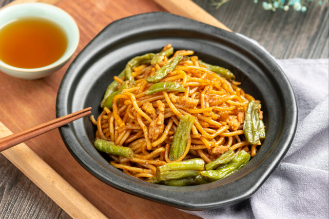 豆角焖面面条不要直接下锅多做1步面条劲道入味不干不坨