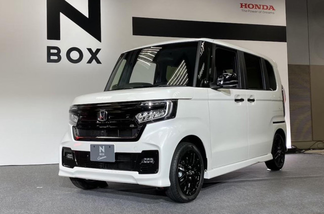 大号宏光mini本田全新代步小车登场约合人民币8万起