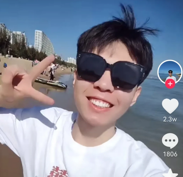 刘学州一玄超度视频-刘学州被网暴案将开庭养家