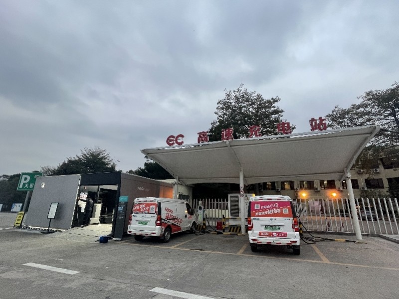 春运开启高速路服务区充电桩是否还一桩难求快来看看