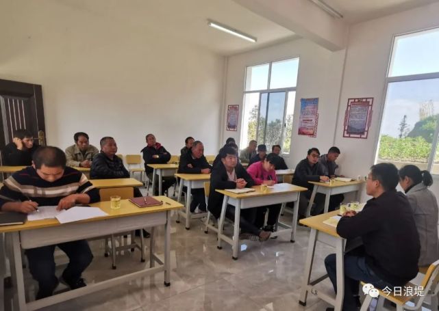 担当实干 争先跨越|浪堤镇:大讨论活动成为民办实事的新动力